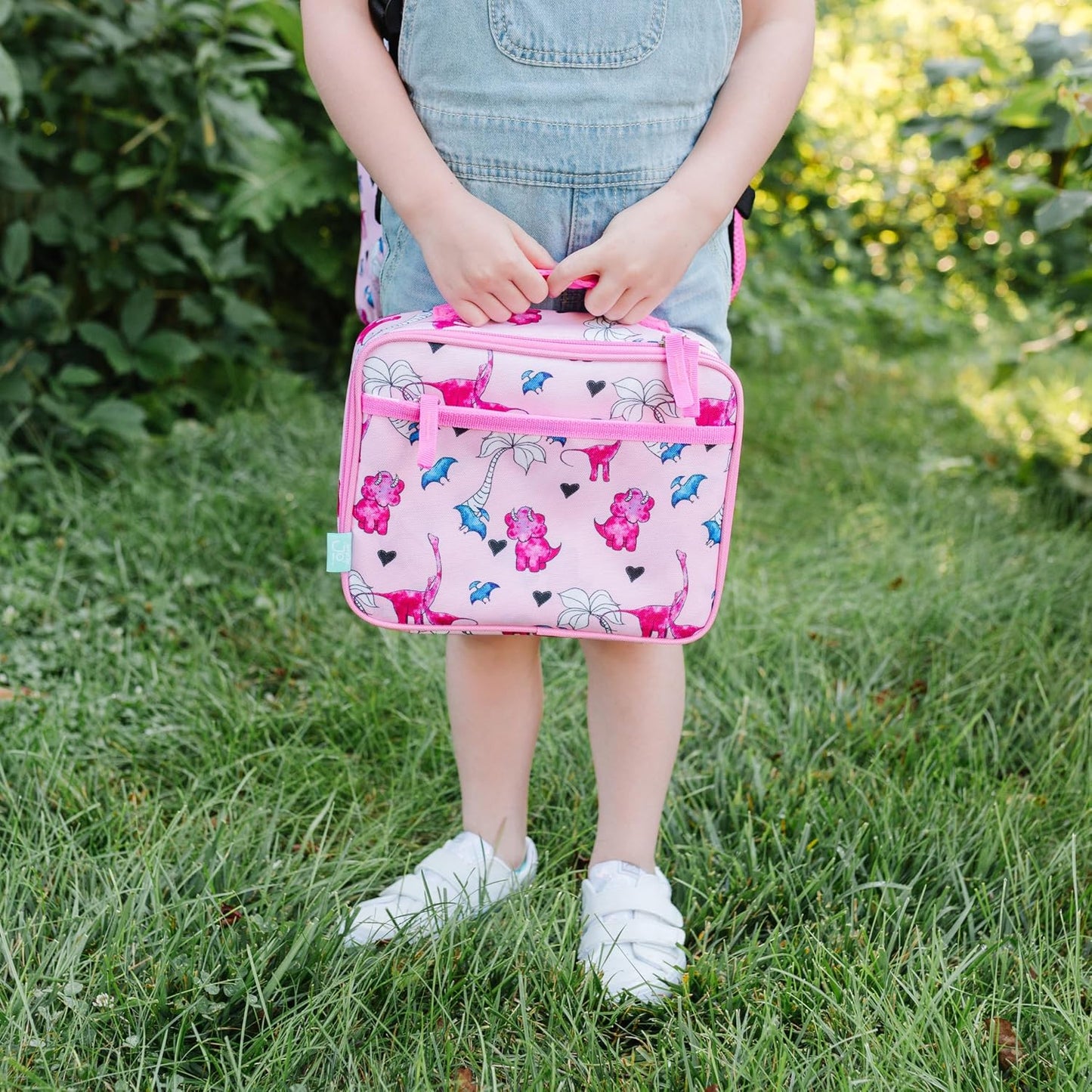 Wildkin Kids Insulated Lunch Box, Keeps Food Hot or Cold, BPA-Free with Mesh Pockets & Easy-Clean Lining – Ideal for School, Travel & Daycare – Holographic