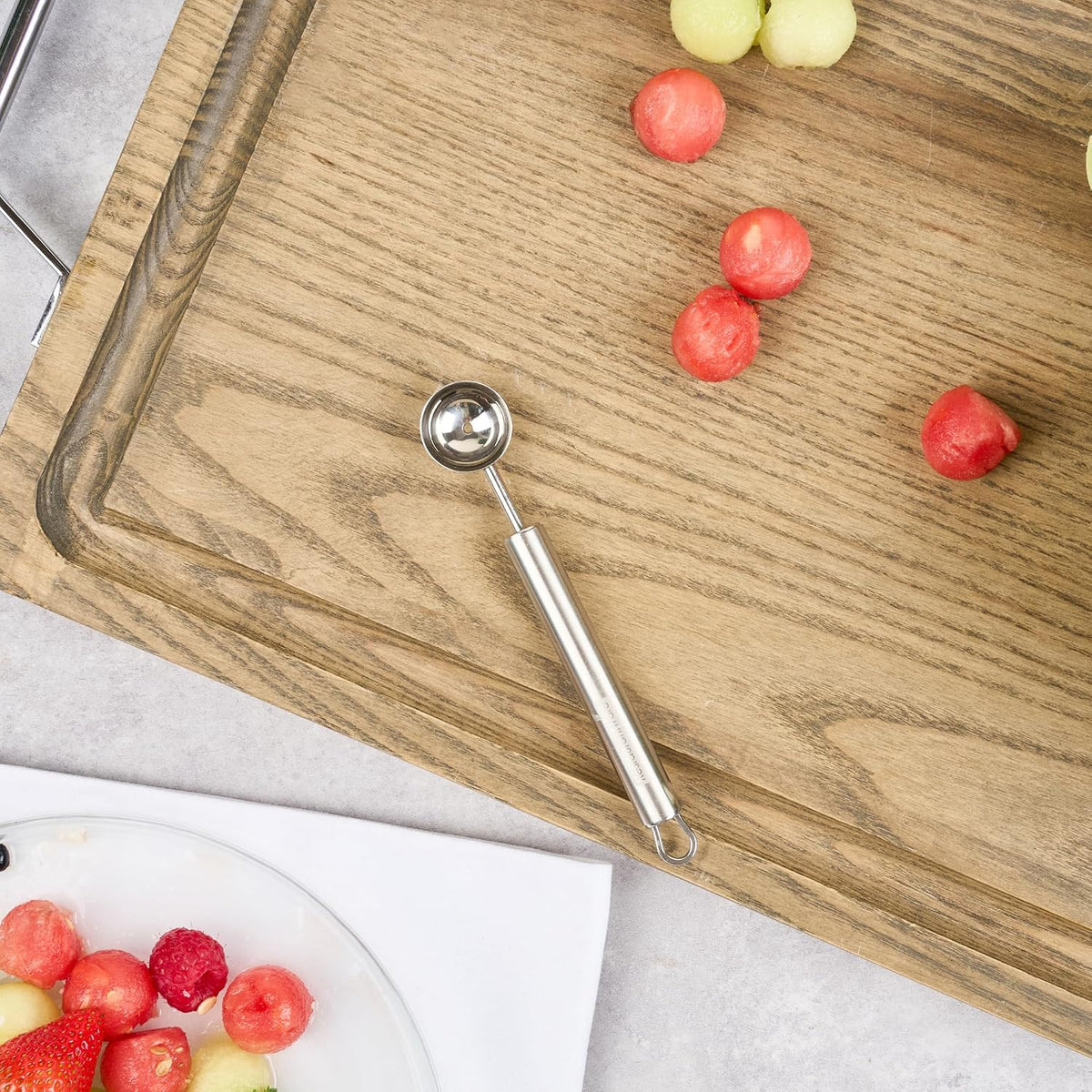 Restaurantware Stainless Steel Melon Baller - German Standard Fruit Scooper, Ergonomic Grip, Dishwasher Safe - Fruit Baller For Watermelon, Cantaloupe, Butter, DIY Fruit Platter