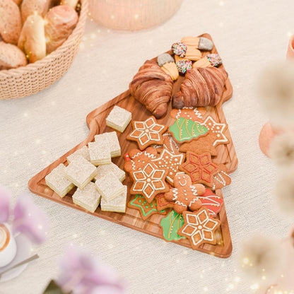 New – Reindeer Charcuterie Board – Acacia Wood Christmas Cutting Board (17x13in) Holiday Serving Tray, Winter Cheese Board, Wooden Christmas Platter & Kitchen Decor Gift for Festive Entertaining