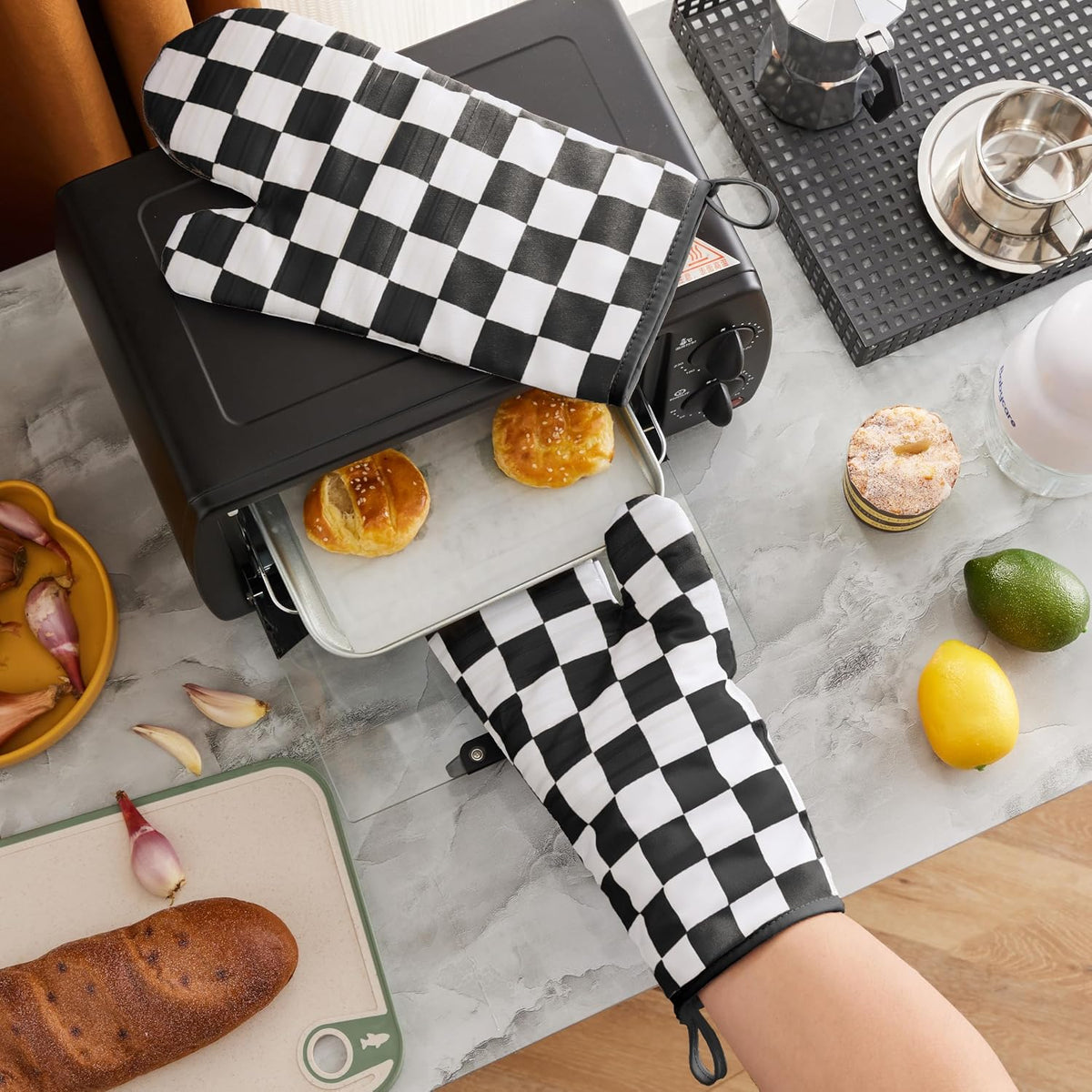 Ohocut Navy Blue Checkered Oven Mitts Heat Resistant, Vintage Retro Checkerboard Cute Oven Mitts, Non-Slip Silicone Kitchen Oven Gloves, 2-Pack Set, 7''x13''