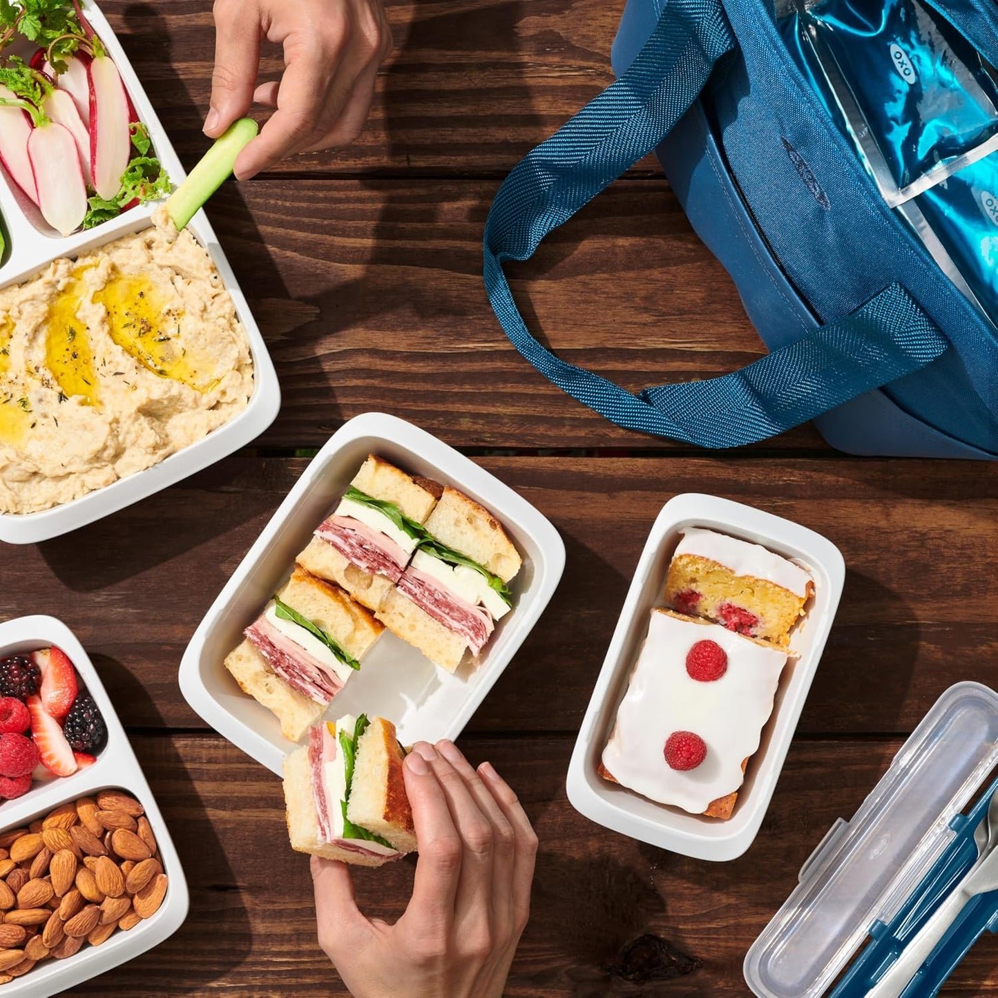 OXO Good Grips Prep & Go Snack & Dip Container, Snack Fuss-Free on the Move, Leakproof Reusable Small Meal Food Storage and Lid, Food Containers with Lids, Snack Organizer, 1.6 Cups/0.4 L
