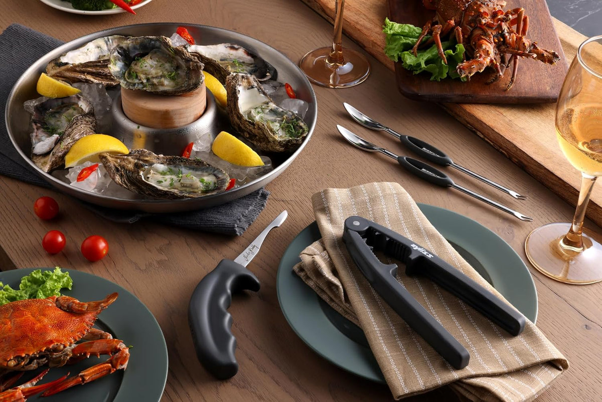 Zyliss Shucker Paddy Oyster Knife, Ergonomic Pistol Grip Oyster Shucking Knife with Finger Guard, 3in Stainless Steel Blade, Dishwasher Safe, Professional Oyster Opener