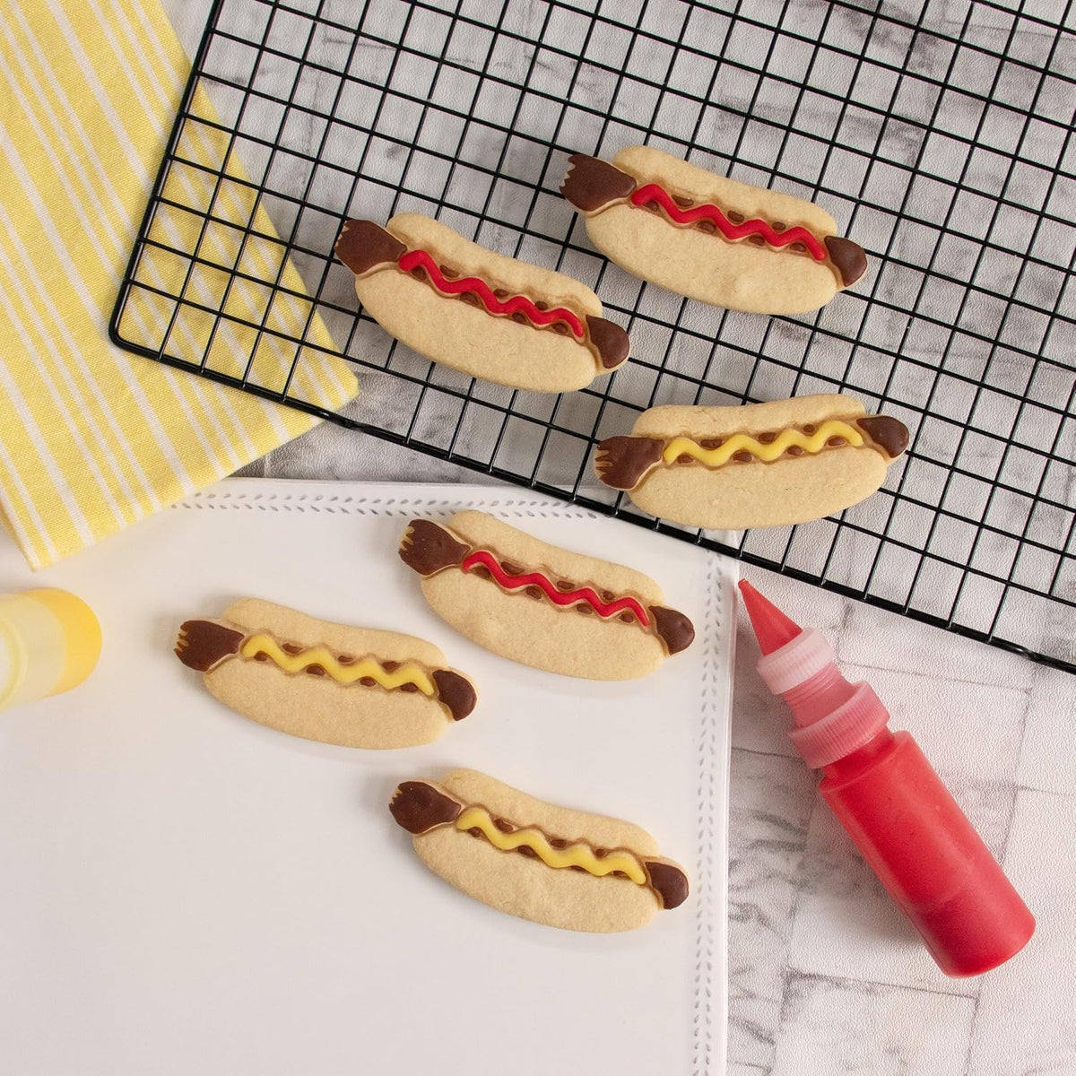Hot Dog cookie cutter, 1 piece - Bakerlogy