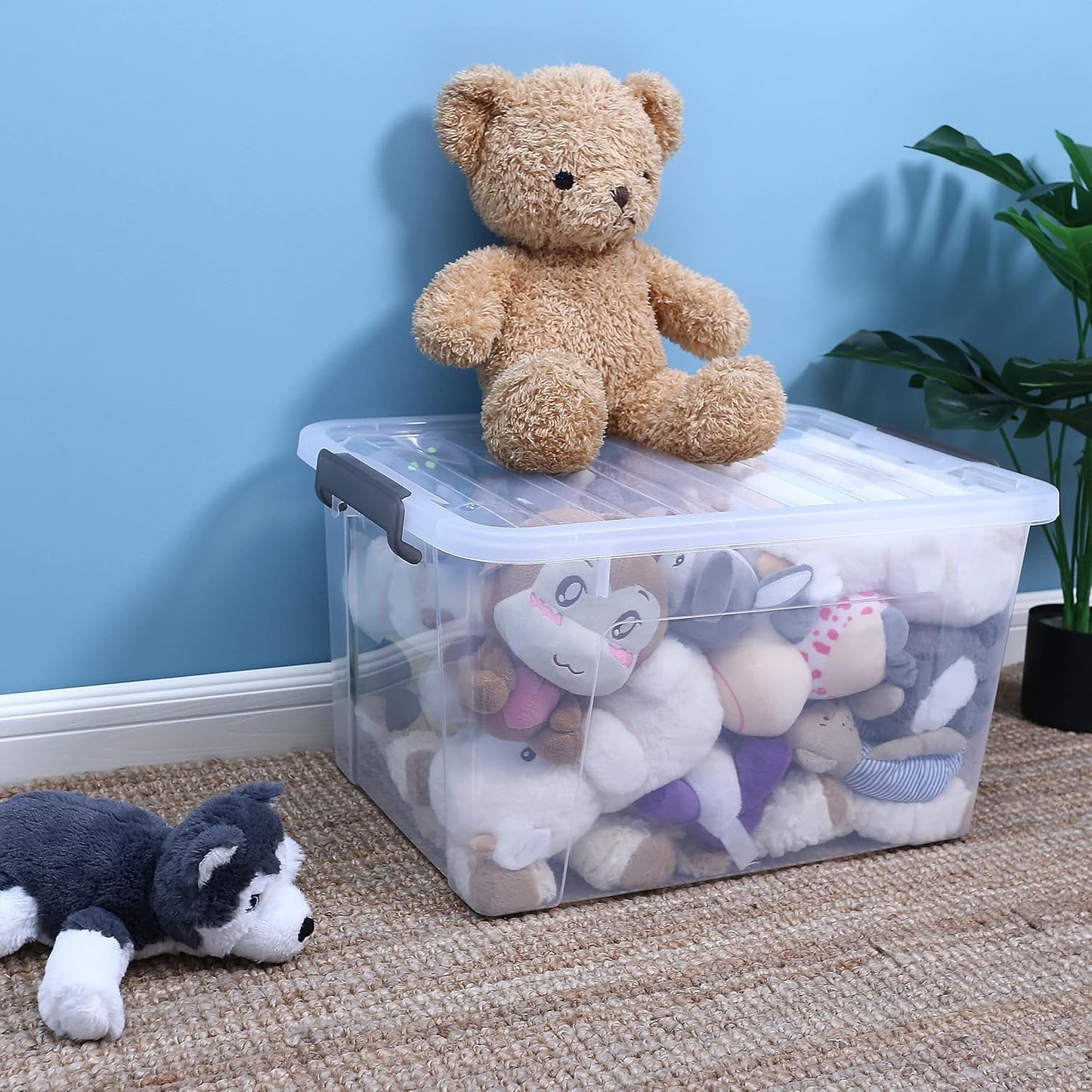 Citylife 32 QT Plastic Storage Bins with Latching Lids Stackable Storage Containers for Organizing Large Clear Storage Box for Garage, Closet, Kitchen, 4 Packs
