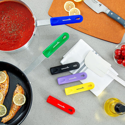 Restaurantware Silicone Pan Handle Cover Set 1-Count Heat-Resistant Removable Pan Handle Grips, Ergonomic Non-Slip Green Handle Protectors for Fry Pans and Sauce Pans