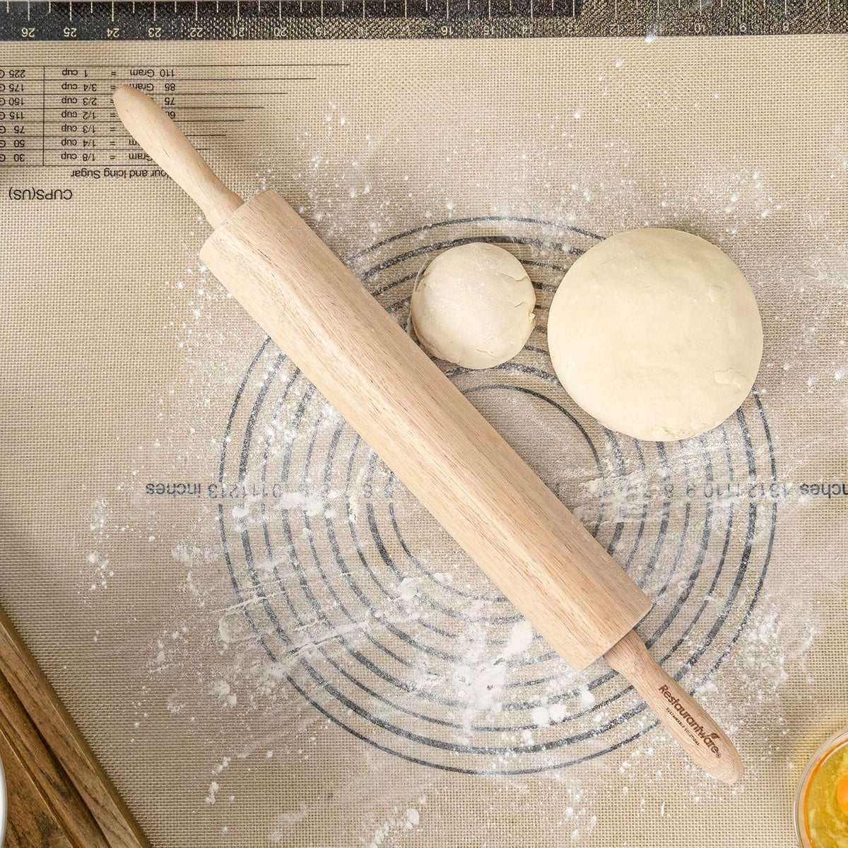 Restaurantware 12 in Wood Beech Asian Dowel Rolling Pin