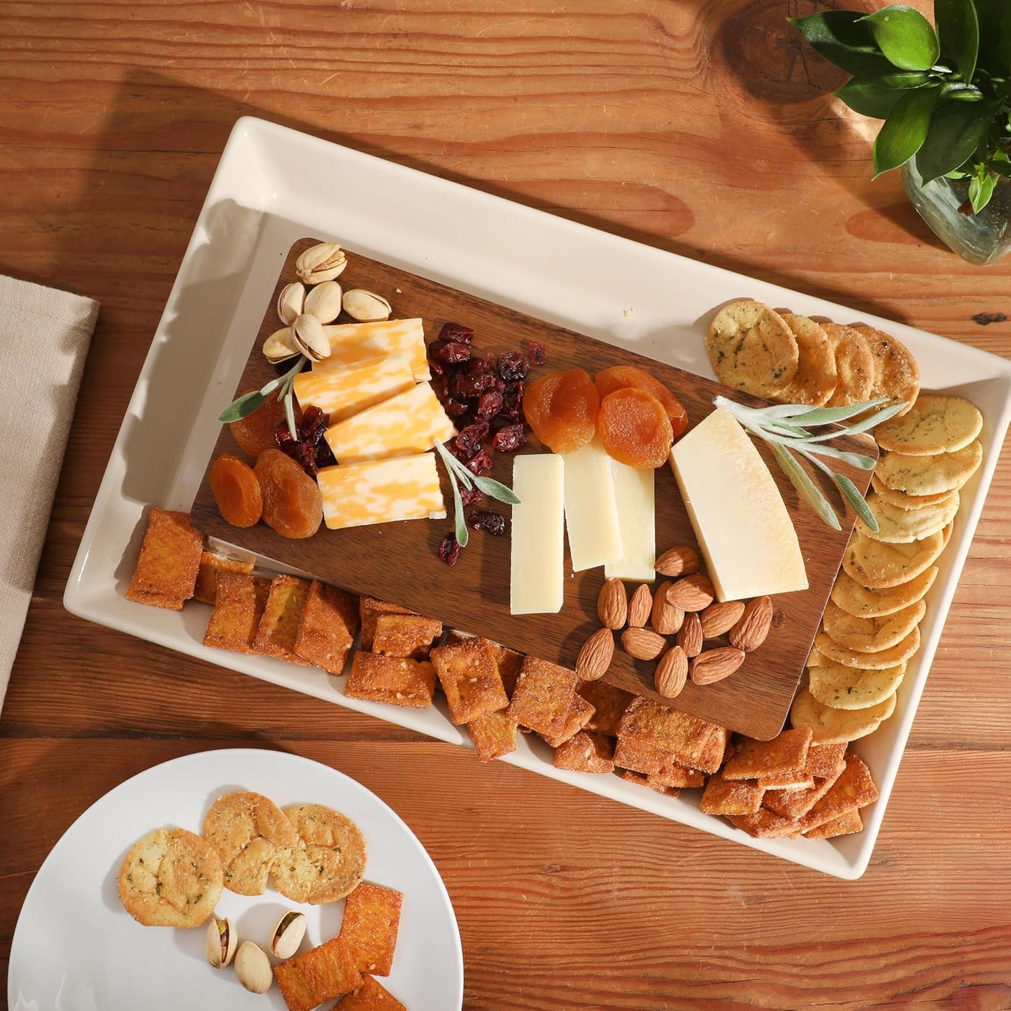Gibson Elite 3-Section Stoneware Serving Tray with Acacia Lid – Taupe Rectangular Chip & Dip, Condiment, Snack and Appetizer Server for Parties & Entertaining