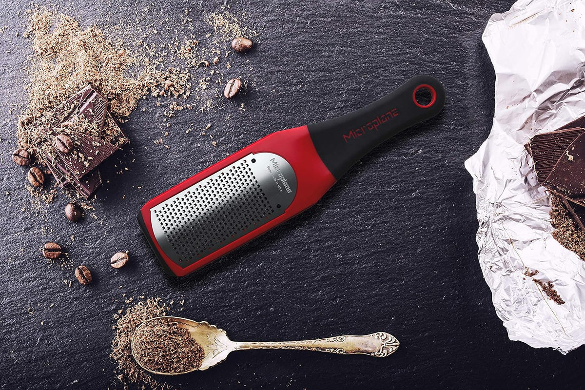 Microplane Artisan Series Parmesan Cheese Grater and Zester (Fine, Green)