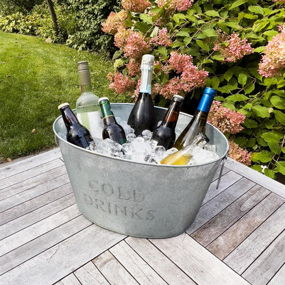 Mind Reader Ice Beverage Bucket for Parties, Wine Bucket, Baby Photo Tub, Galvanized Metal, 17.25" L x 11" W x 9.5" H, Silver