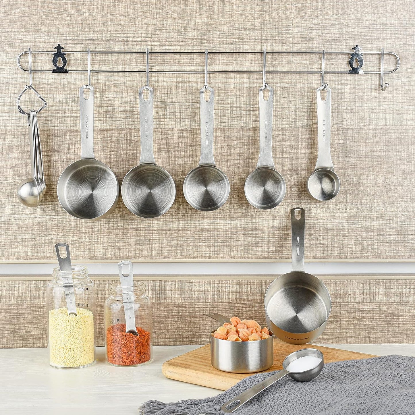 Measuring Cup Set of 8, 18/8 Stainless Steel Measuring Cups for Kitchen & Baking, Heavy Duty Metric & US Measure Cups Set with 2/3 Cup & 3/4 Cup Meaure Cups